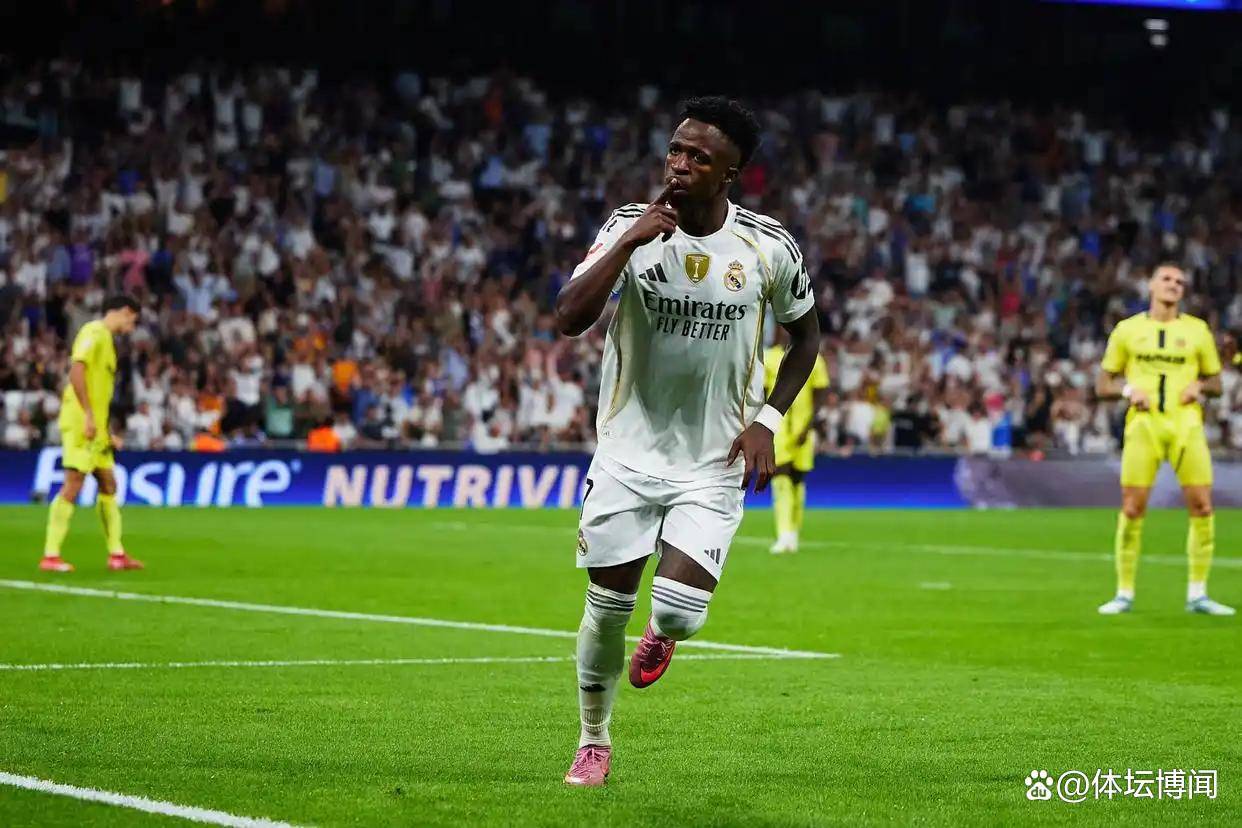 半岛体育-曼联vs比利亚雷亚尔全场回放