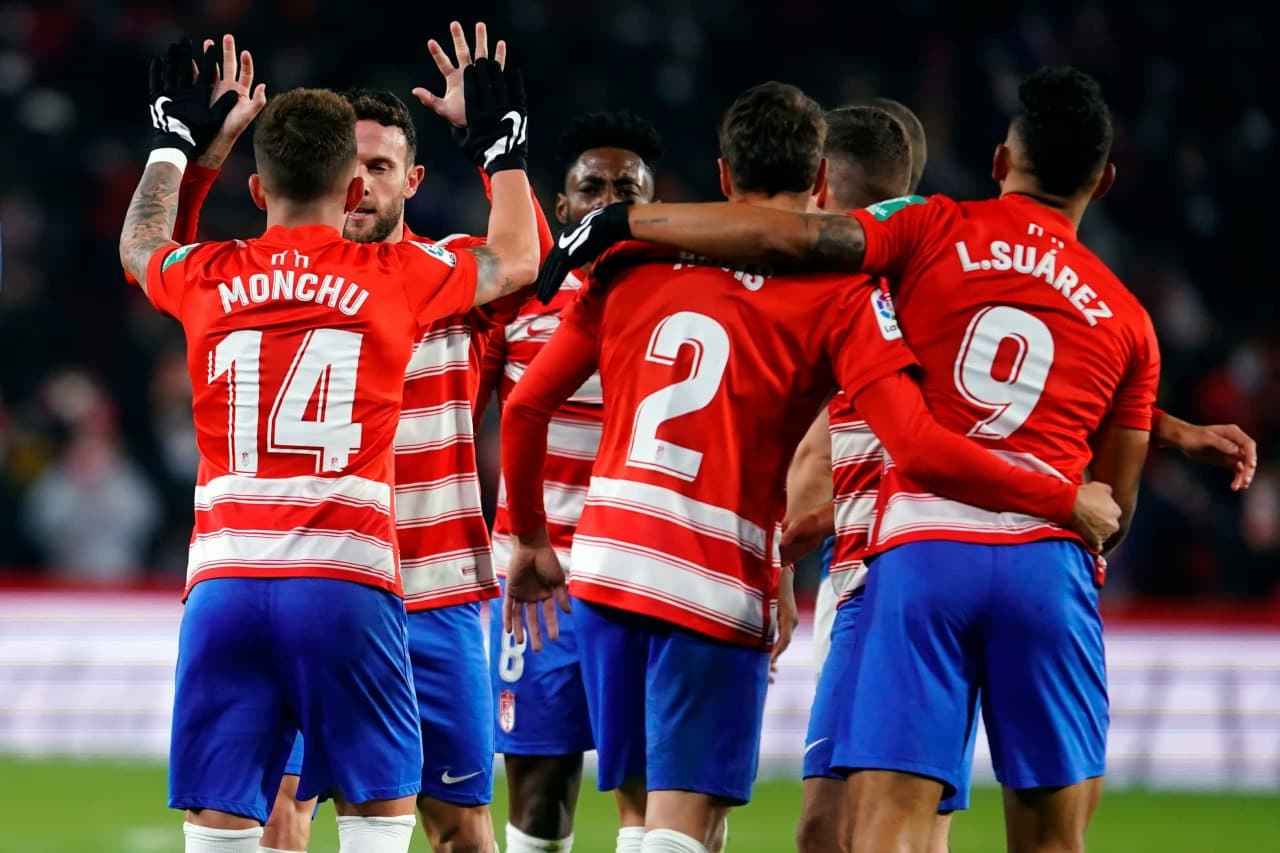 半岛体育下载-山东男篮第三外援待定