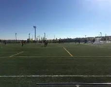 半岛体育官网-马德里竞技边后卫