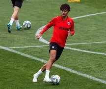 马德里竞技边后卫